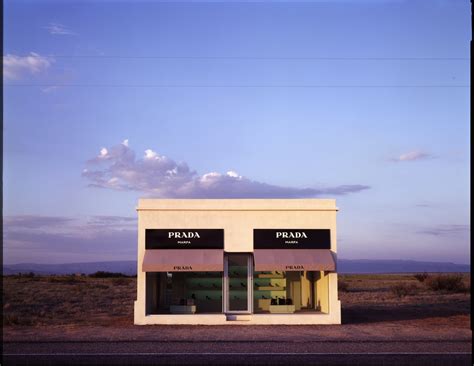 prada marfa signification